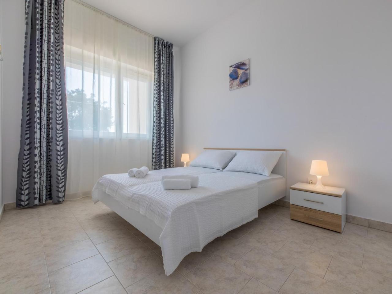 Apartment DUDA Novi Vinodolski Buitenkant foto