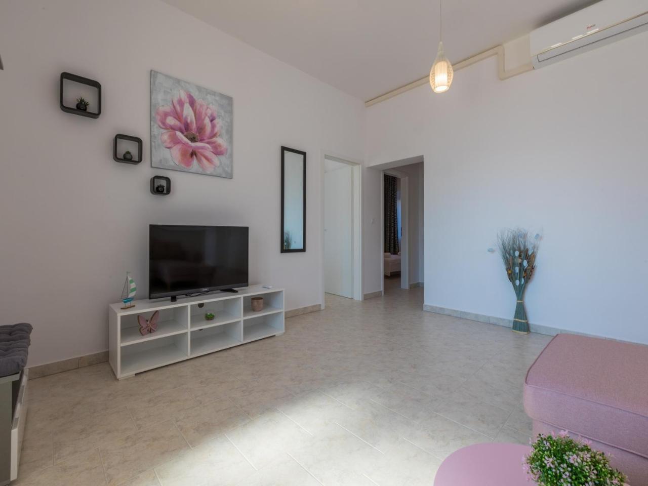 Apartment DUDA Novi Vinodolski Buitenkant foto