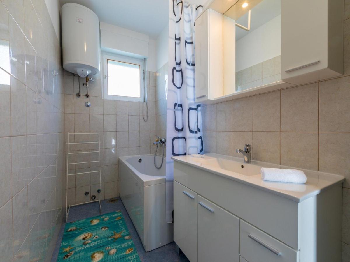 Apartment DUDA Novi Vinodolski Buitenkant foto